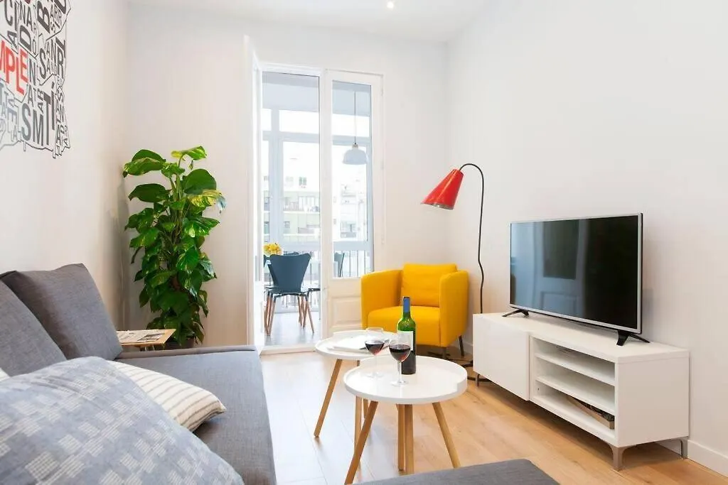 Perfectly Located 4Bed 4Bath Apartment In Eixample Barcelona Espanha