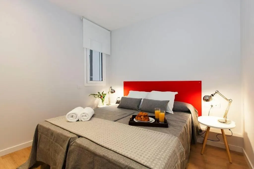 Perfectly Located 4Bed 4Bath Apartment In Eixample Barcelona